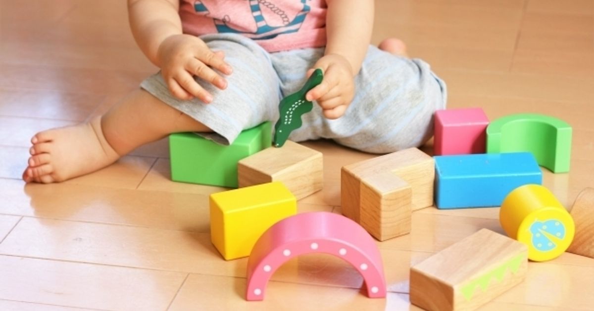 子どもの知育には手先や指先が重要 オススメの手遊びや知育玩具って 子供の習い事の体験申込はコドモブースター 子どもの知育には手先や指先が重要 オススメの手遊びや知育玩具って 子供の習い事の体験申込はコドモブースター