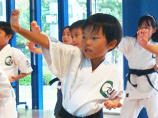 リズミックカラテ クオレ 教室 0