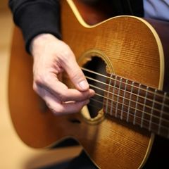 ヤマハ音楽教室 ジュニアスクール ギターコース 入野センターの紹介