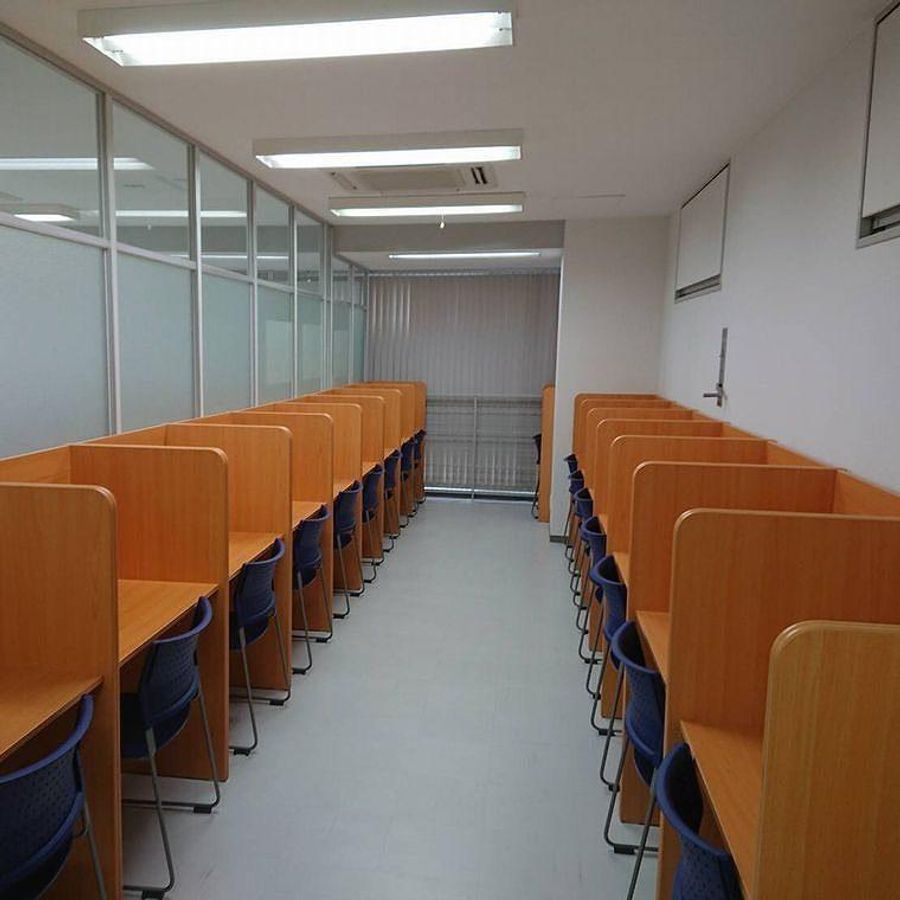 総合受験専門塾長井ゼミハンス 教室 3