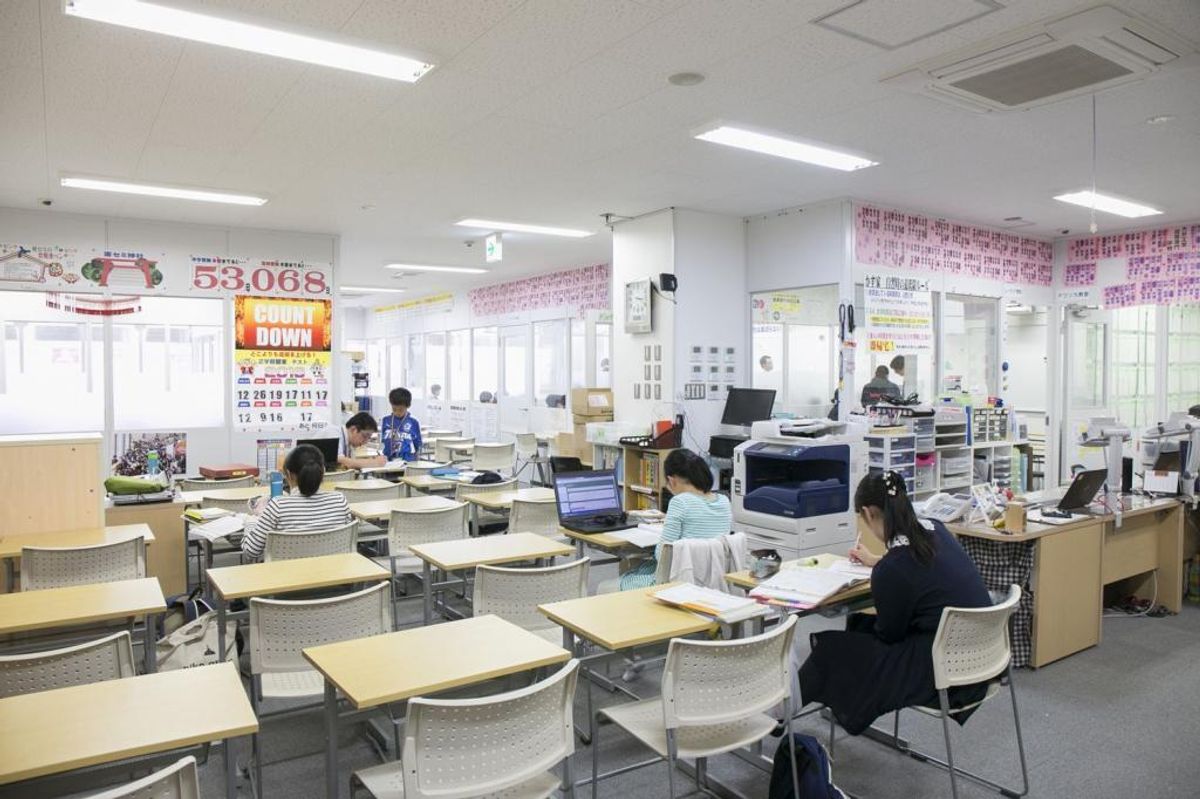 東セミ 東セミ　かず家4