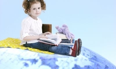 ホームリンガルでバイリンガルに!嬉しい送迎&シッターサービスも