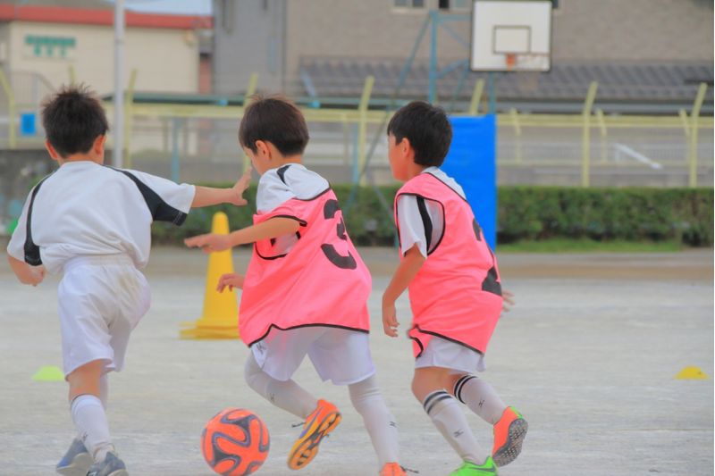 福岡県飯塚市でママの評価が高い子供サッカー教室5選！親の当番制なし