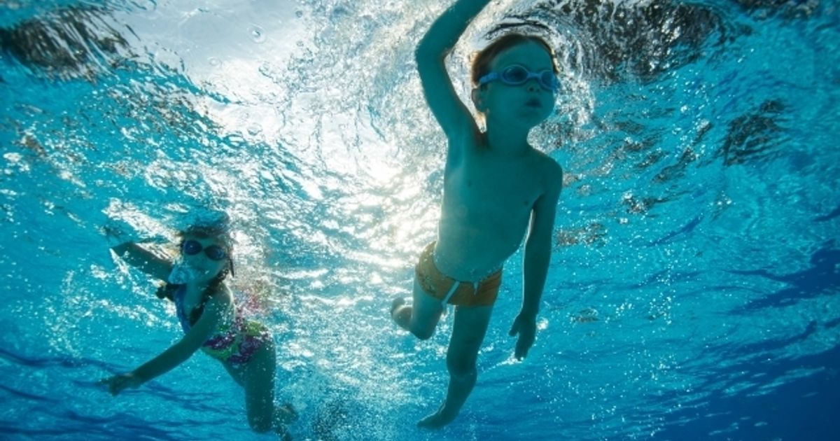 さいたま市の子供向けスイミングスクール20選 子供の習い事の体験申込はコドモブースター