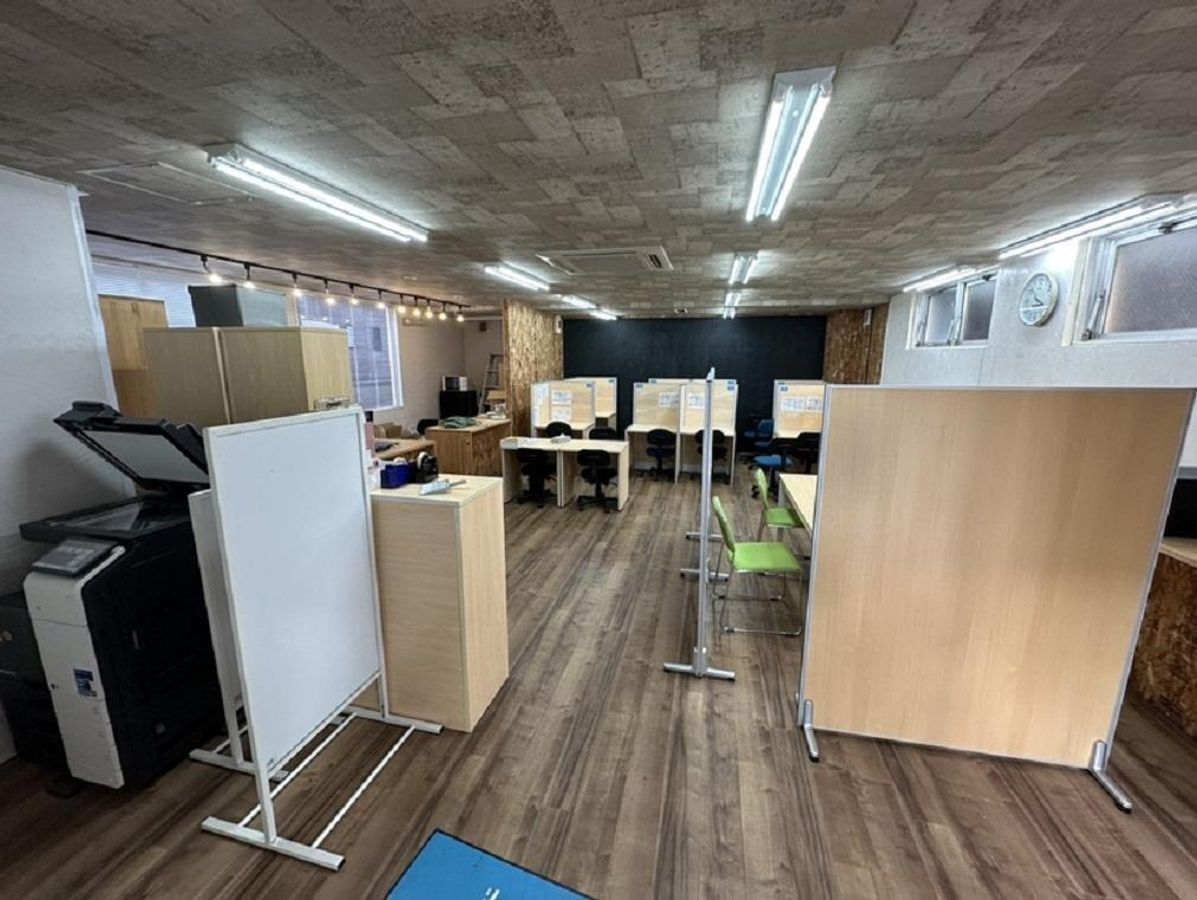 個別指導塾スタンダード 教室 3