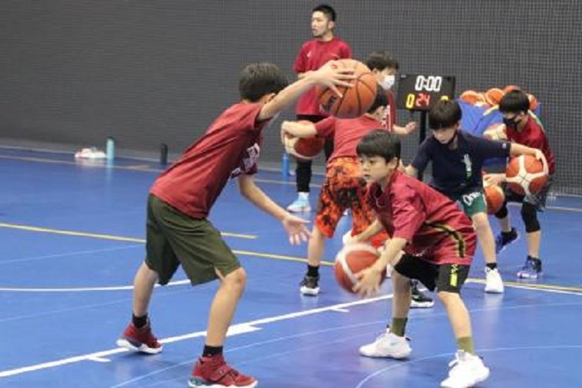 川崎ブレイブサンダース バスケットボールスクールTHUNDERS KIDS 小田原アリーナ校1