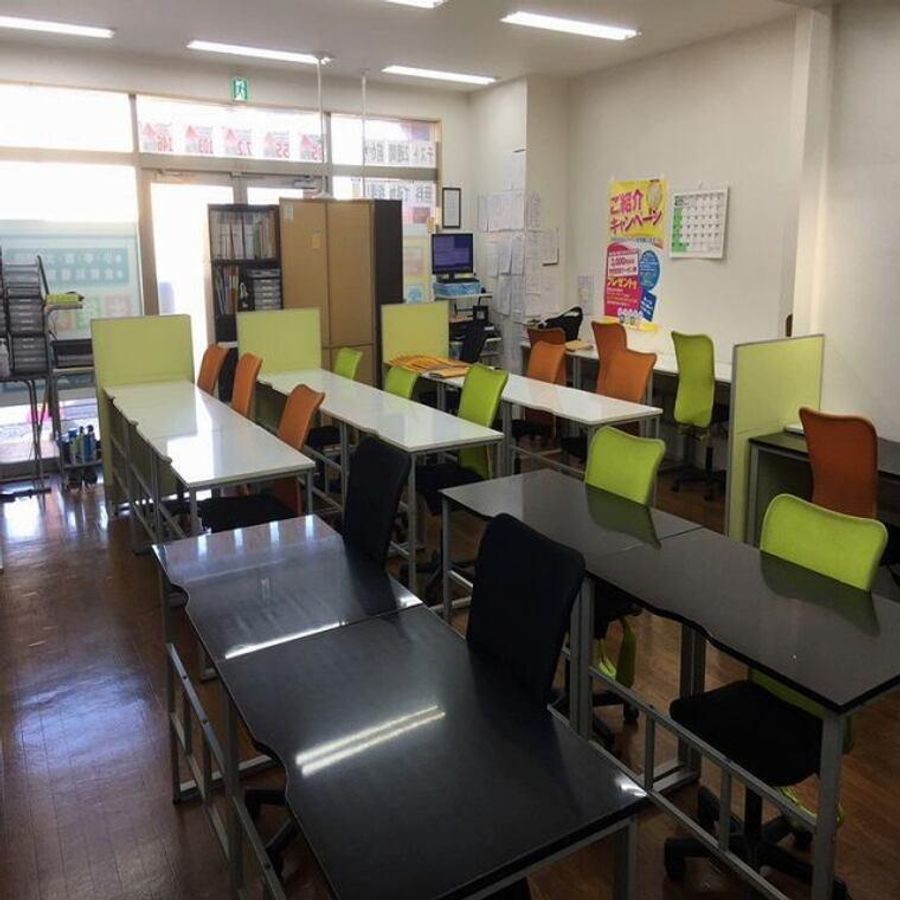 個別指導塾 学習空間 鴻巣西教室4