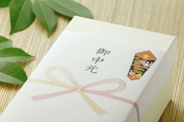 子供の習い事の先生にお中元・お歳暮は送るべき?相場はどのくらい?