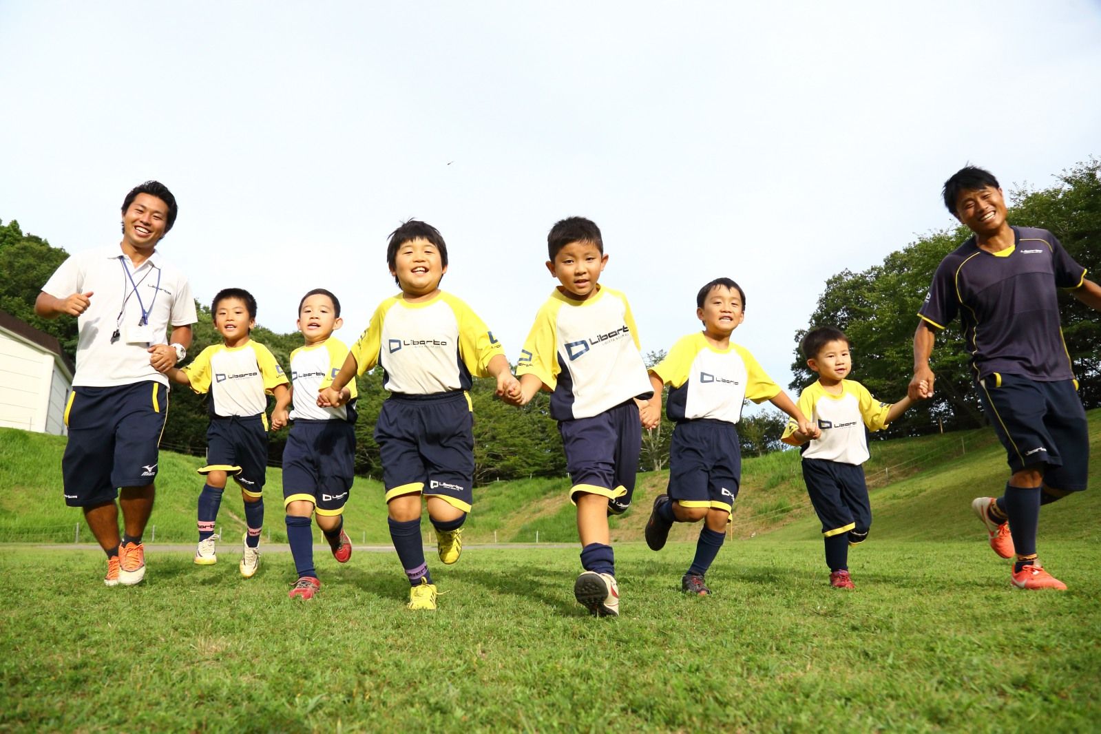 リベルタサッカースクール 服織の口コミ・料金・体験申込|子供の習い事