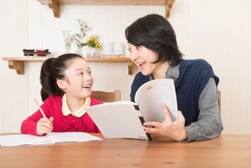 家庭教師ファーストを選んだ小学生のパパやママの感想、口コミ・評判は?