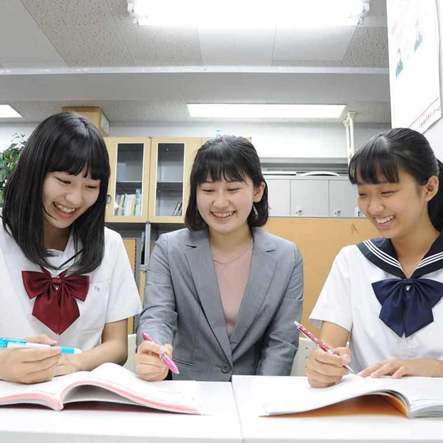 興学社学園 個別指導Wings 多摩センター校2