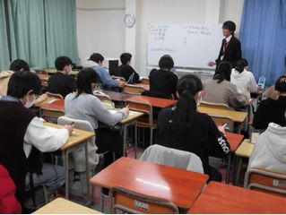 個別指導 スクールIE 教室 4