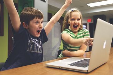 子供の英語学習に動画を取り入れよう!おすすめの動画10選