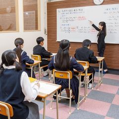 いずみ塾　集団指導コース 甲府東校6