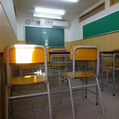 育宝進学塾 学習スタジオパーソナル 教室 4