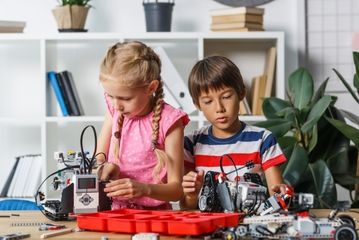 プログラミング教室STEMON(ステモン)で理数・ITに強い子に!