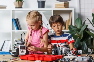 プログラミング教室STEMON(ステモン)で理数・ITに強い子に!