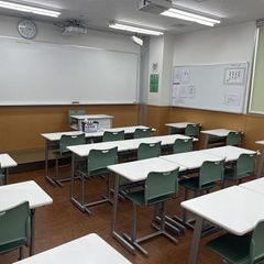 成基学園 教室 4