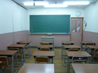 喜望ゼミナール 本部校7