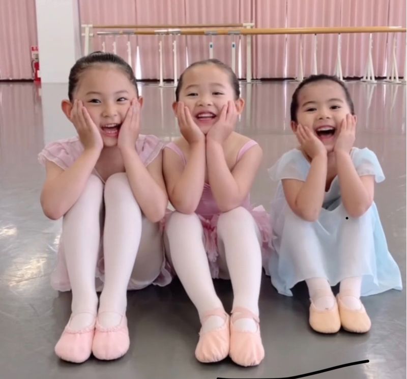 バレエスタジオ・クレシェンドの紹介