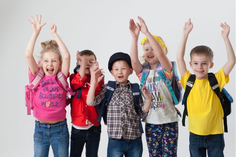 送迎付きの学童保育なら共働きでも安心!安心して預けられる学童保育とは