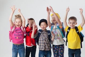 送迎付きの学童保育なら共働きでも安心!安心して預けられる学童保育とは