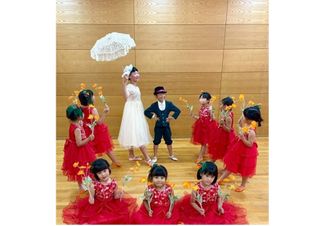 モダンバレエスタジオSmile Bouquet 教室 3