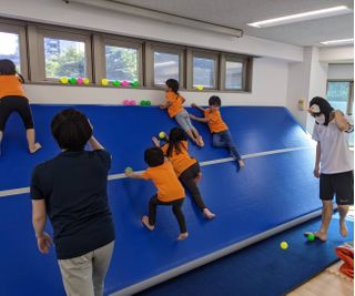 花まるスポーツクラブ【体操】市川校