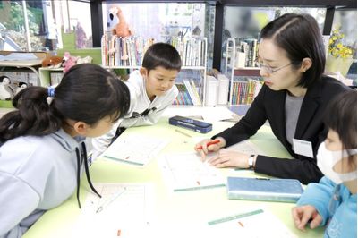 苦手を克服!ベネッセ文章表現教室で完成させる夏休みの読書感想文