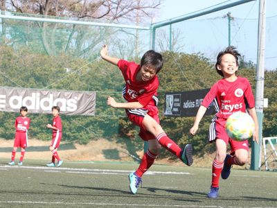 東急Sレイエス フットボールスクール 聖蹟桜ヶ丘のU-12クラス（10～12歳）