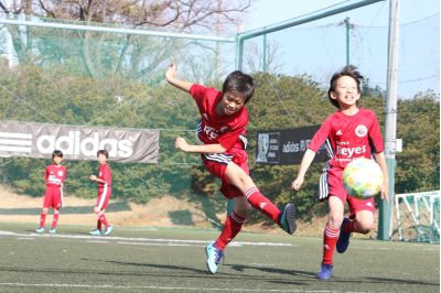 東急Sレイエス フットボールスクール たまプラーザのU-12クラス(10~12歳)