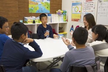 BE studio小学校高学年クラスで育む英語力!料金や内容は?