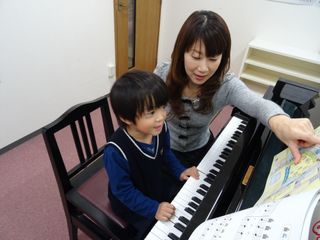 オリエント楽器【こどものピアノ】  豊川中央センター4