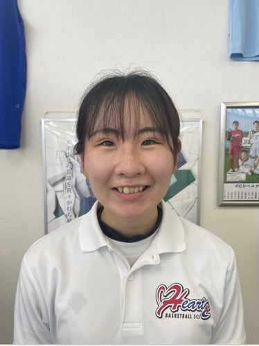 バスケットボールスクール ハーツ 泉の先生