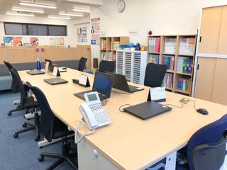 興学社学園 個別指導Wings 教室 3