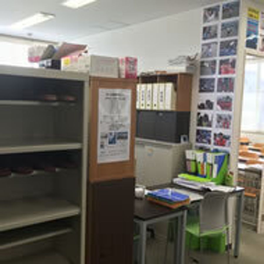 スタディー・フィールド 教室 4