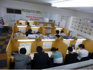 個別指導 スクールIE 教室 4