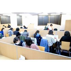 個別指導まなび 教室 2