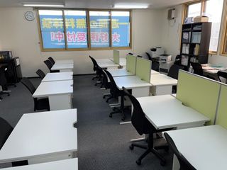 個別指導塾 学習空間 教室 1