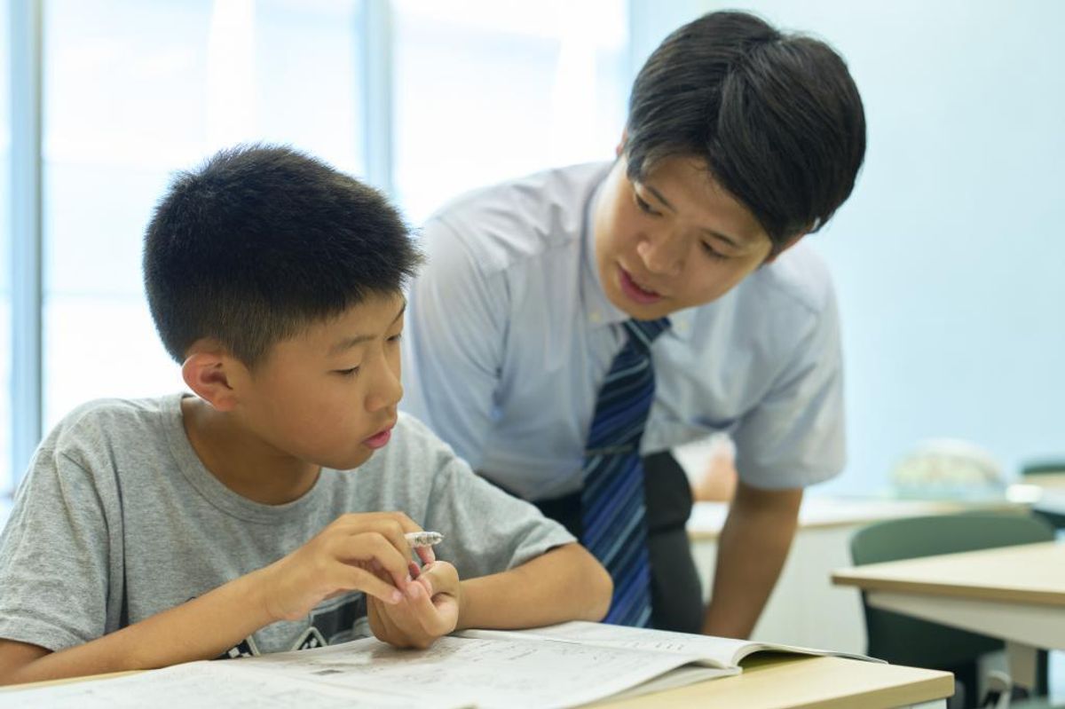 類塾プラス 教室 4