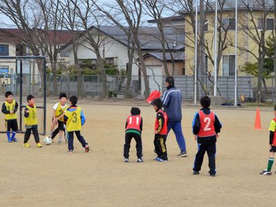 仁井田レッドスターズ 秋田県秋田市仁井田の子どもサッカースクール 子供の習い事の体験申込はコドモブースター