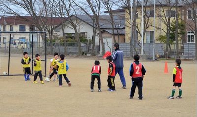 仁井田レッドスターズ 秋田県秋田市仁井田の子どもサッカースクール 子供の習い事の体験申込はコドモブースター