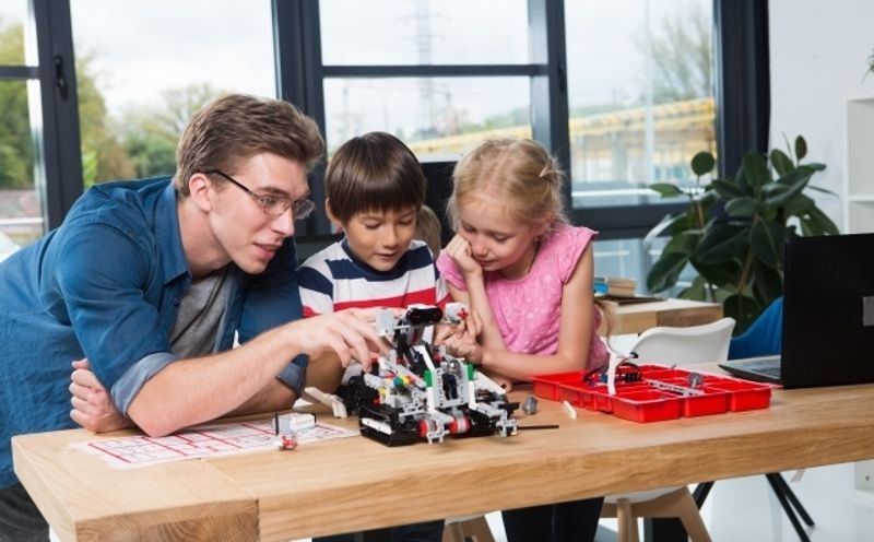 那覇市の子供プログラミングスクール9選。小学生が基礎から学べるレッスン!