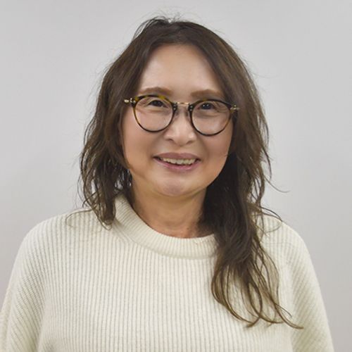 ラボ・パーティ 八幡神社社務所の先生