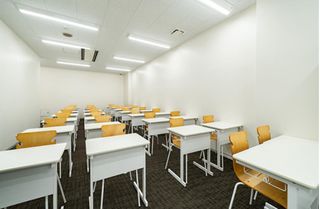 坪田塾【中学生・高校生コース】 教室 4