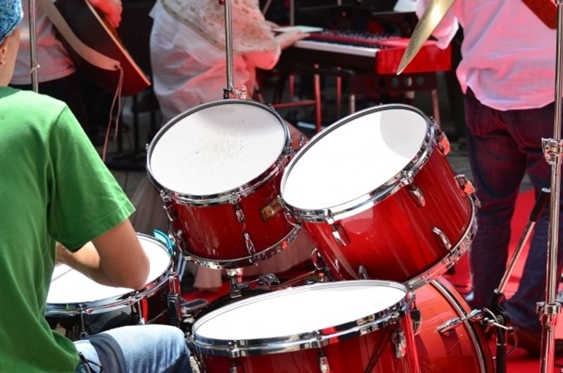 カワイ音楽教室のドラムコースは子どもも習える！料金や特徴は？