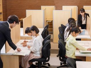 いずみ塾 教室 0