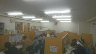 個別指導 スクールIE 教室 2