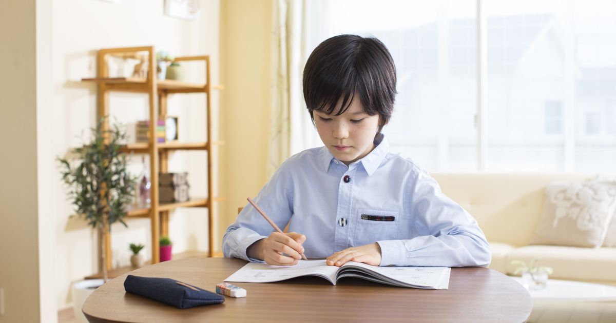 Z会小学生向けコース5年生 で高学年の授業も万全 中学受験対策にも 子供の習い事の体験申込はコドモブースター