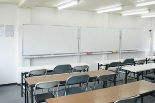 ミリカ予備校 教室 3